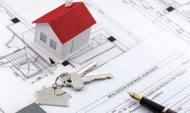 4 Scary Home Buying Mistakes loan paperwork